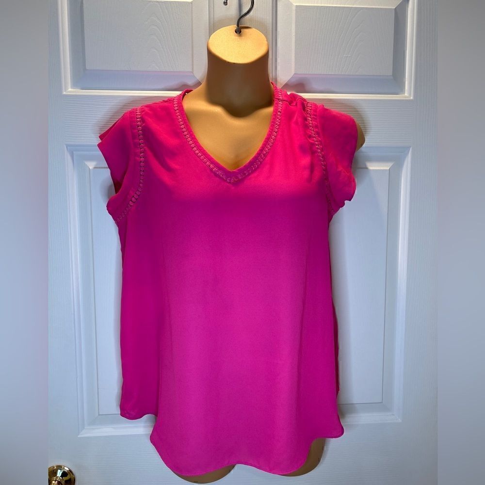 Attention Blouse Women's XL Solid Pink Dot Embroidered Trim Cap Sleeve V Neck